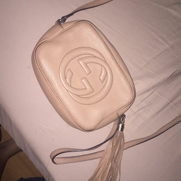 Gucci Handbags - Authentic gucci soho crossbody